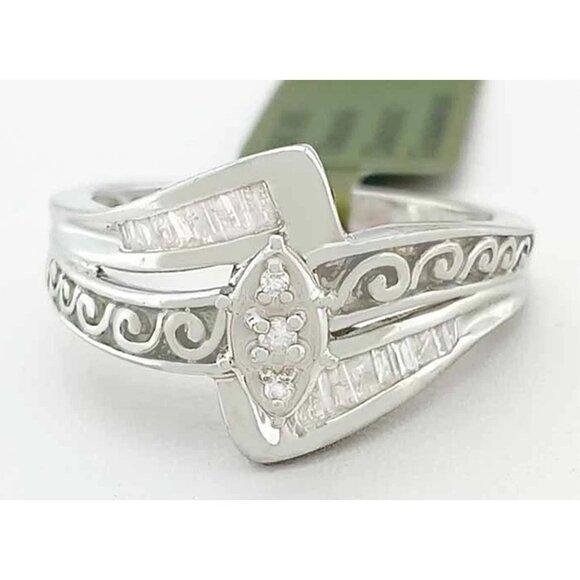 Genuine Diamond Cocktail Engagement Ring 10k White Gold - Picture 1 of 4